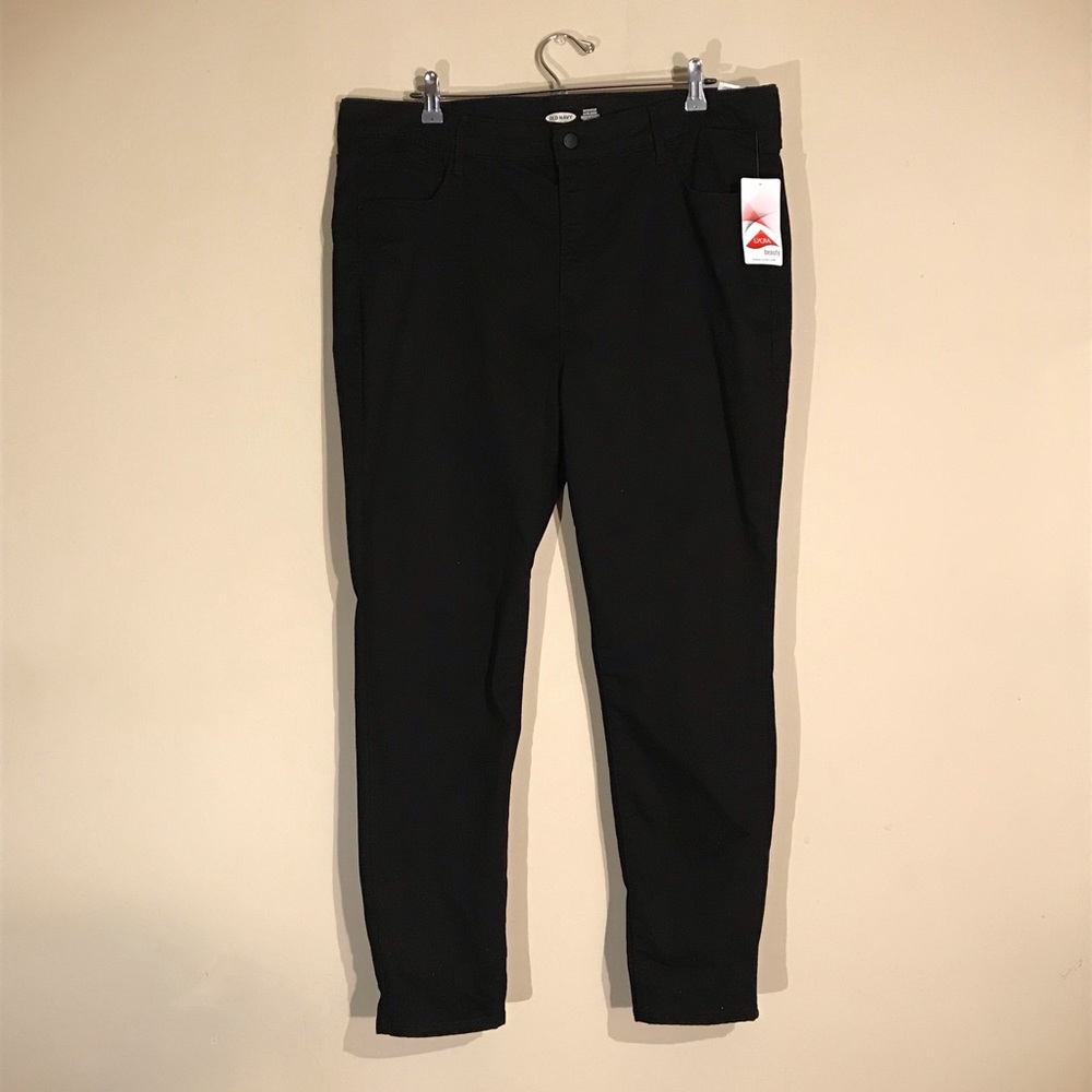 Old Navy Sculpt Rockstar Never Fade Jeans